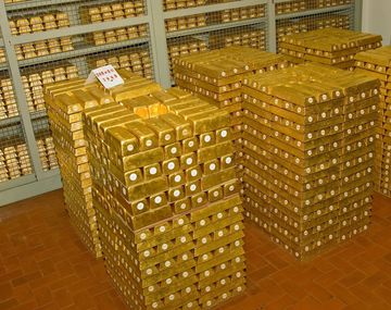 La Justicia ordenó al Banco Central informar el destino del oro de las reservas enviado al exterior