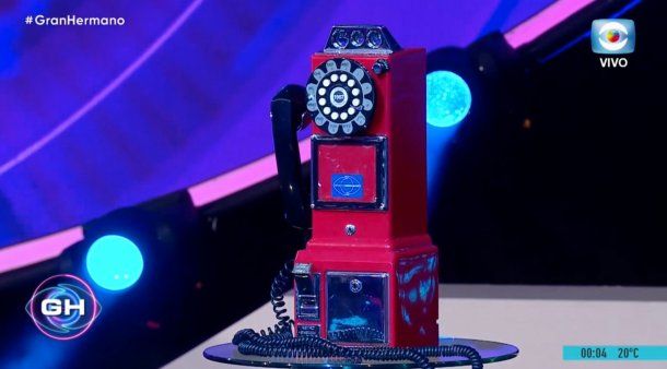 Vuelve el teléfono rojo a Gran Hermano: ¿qué sucederá con quienes atiendan?