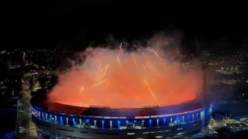 el impresionante recibimiento de racing ante flamengo el impresionante recibimiento de racing ante flamengo