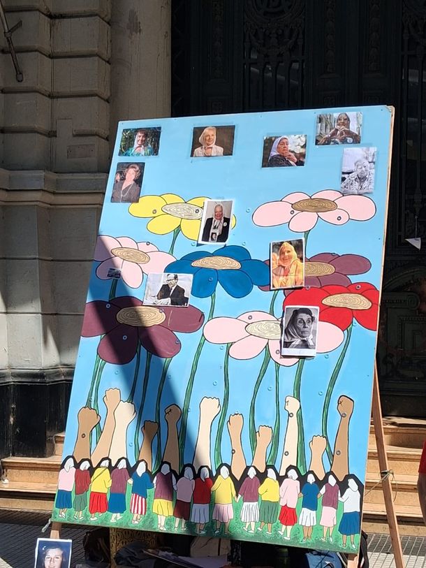 minutouno.com en Plaza de Mayo en el Día de la Memoria, por la Verdad y la Justicia minutouno.com en Plaza de Mayo en el Día de la Memoria, por la Verdad y la Justicia