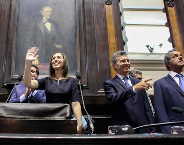 Vidal convocó a un gremio docente para dialogar sobre las paritarias