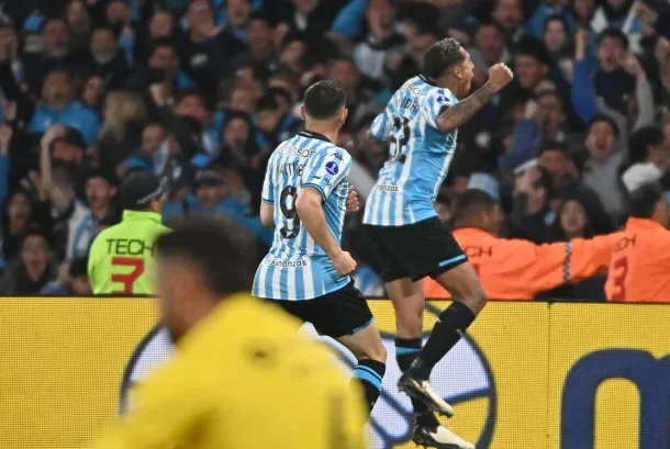 Copa Sudamericana: Racing goleó a Athletico Paranaense y es semifinalista