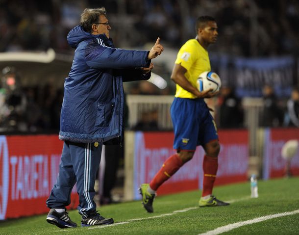 Humillación, silbidos e insultos para Gerardo Martino al final del partido