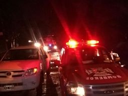 Tres personas murieron tras la caída de un árbol en Pilar Tres personas murieron tras la caída de un árbol en Pilar