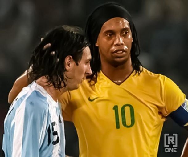 Ronaldinho: Después de mí, el mejor que he visto fue Messi