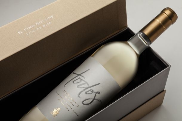 El vino de misa argentino que llegó a manos del Papa