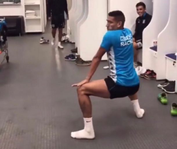 ¡Qué cintura! Centurión deslumbró a puro perreo en pleno vestuario de Racing