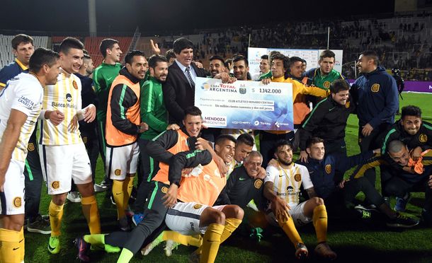 Festejo de Rosario Central ante Boca por la Copa Argentina