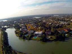 Las empleadas domésticas de Nordelta denuncian que no las dejan tomar las combis con los propietarios