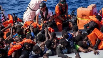 Naufragio en las costas de Libia Naufragio en las costas de Libia