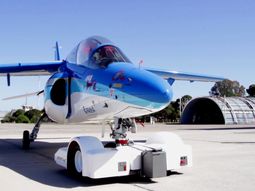 un caza siguio a un avion no identificado hasta que abandono el espacio aereo argentino un caza siguio a un avion no identificado hasta que abandono el espacio aereo argentino