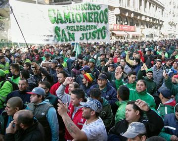 Movilización de camioneros en la marcha de la CGT de agosto de 2017