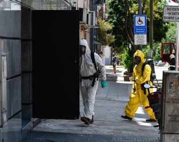 Mataderos: evacúan un laboratorio por derrame y asisten a dos operarios