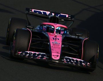Pierre Gasly dio el golpe y lideró la primera práctica del GP de Arabia Saudita