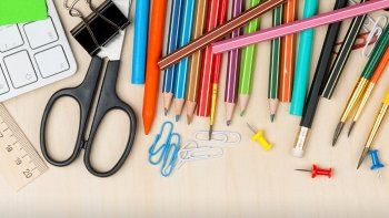 Los supermercados con un descuento de hasta 40% en artículos escolares. Los supermercados con un descuento de hasta 40% en artículos escolares.