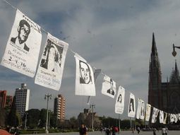 Etchecolatz postal La Plata