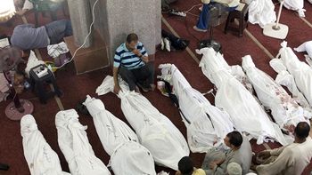 masacre en egipto: ascienden a mas de 500 los muertos masacre en egipto: ascienden a mas de 500 los muertos