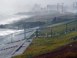La costa de Estados Unidos ya siente los efectos del huracán Harvey La costa de Estados Unidos ya siente los efectos del huracán Harvey