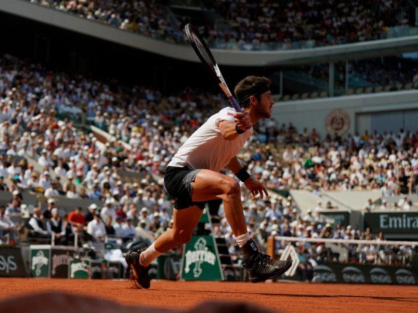 Fin del sueño: Tomás Etcheverry perdió ante Zverev y se despidió de Roland Garros