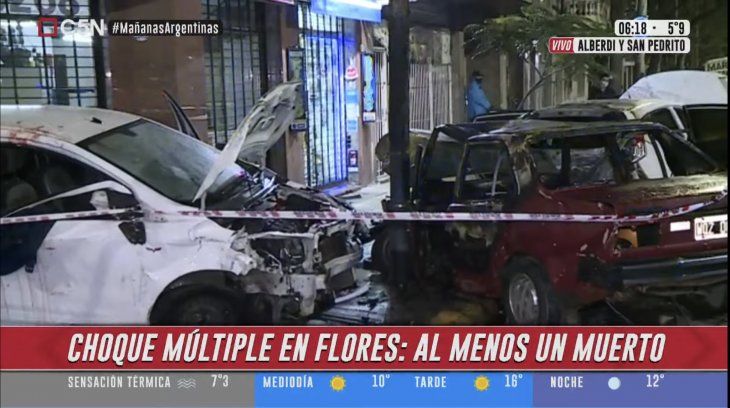 VIDEO: Así cruzó en rojo y mató a una mujer que iba en otro auto