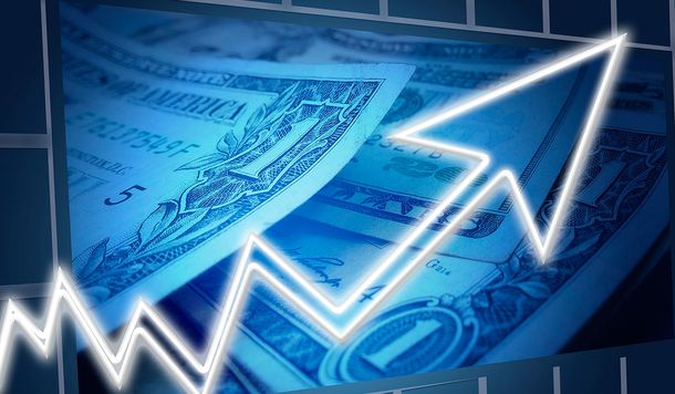 Volvió a subir el dólar: se disparó un 7,3% a $25,52