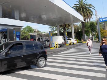 Durante las Fiestas las estaciones de servicio tendrán horario restringido