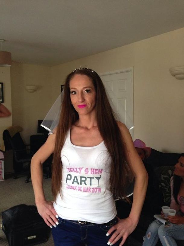 Una novia terminó a los golpes con su amiga en la despedida de soltera