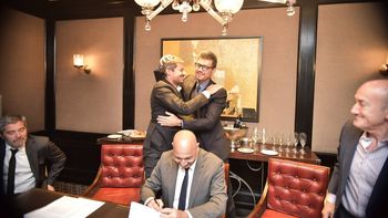 La alegría de Tinelli y Lammens La alegría de Tinelli y Lammens