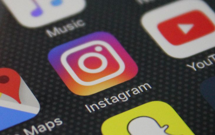 Instagram permite insertar publicidad en Stories