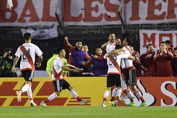 El desaforado festejo de los jugadores de River