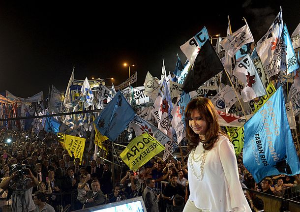 Cristina: Quieren que la Argentina vuelva a deudas siderales e inmanejables