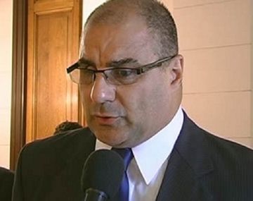 Ex diputado santafesino es chofer de Uber