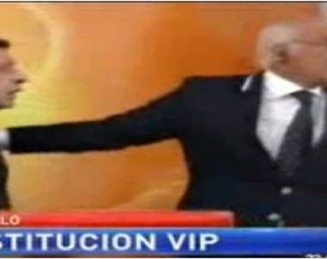 Jacobo Winograd reincide: a las piñas en televisión