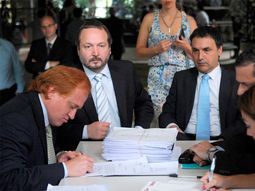 clarin presento un plan de adecuacion ante la afsca clarin presento un plan de adecuacion ante la afsca