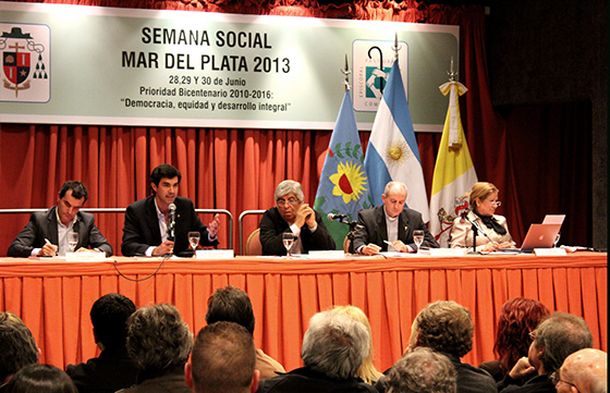 La Iglesia pidió que se respete la división de poderes