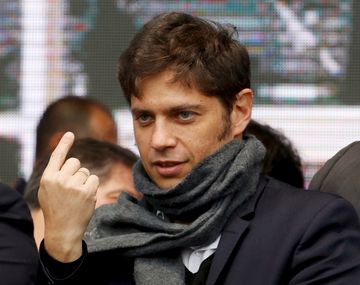 Fallo a favor por YPF: Axel Kicillof cruzó a Javier Milei tras la anulación de la condena