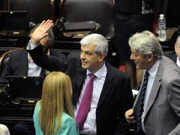 dominguez defendio a cfk por hotesur dominguez defendio a cfk por hotesur