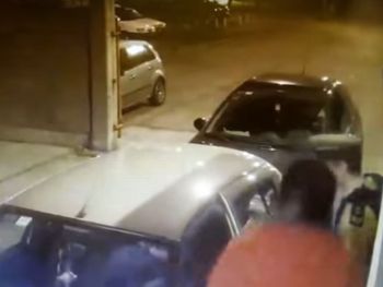 Le pegó un cabezazo a un oficial y quedó grabado por una cámara de seguridad