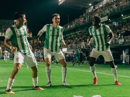 las tremendas chicanas de banfield tras ganarle el clasico del sur a lanus las tremendas chicanas de banfield tras ganarle el clasico del sur a lanus