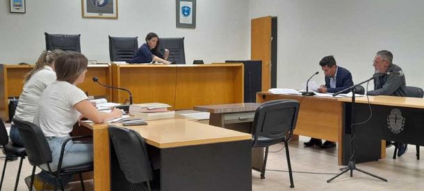 Confundió a un estudiante de ingeniería con un ladrón y lo mató