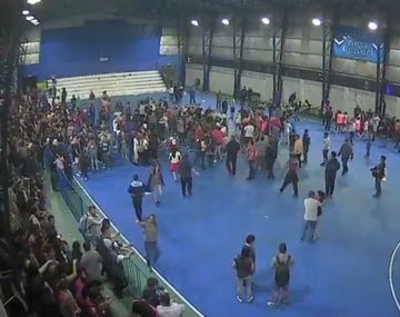 Batalla campal en la final del futsal femenino entre San Lorenzo y Huracán