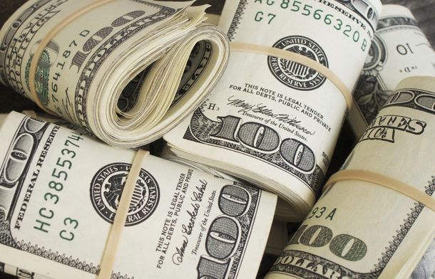 El dólar sube a $39,63 tras el discurso de Macri y los anuncios de Dujovne