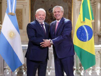 Lula ofrecerá línea de crédito a empresas brasileñas para venderle a la Argentina
