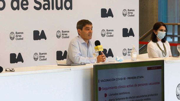 Fernán Quirós pidió la apertura de los detalles técnicos de la vacuna Sputnik V antes de recibir más dosis