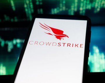 CrowdStrike admitió ser responsable por la falla global de Windows