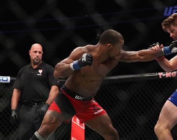 El terrible nocaut de Alex García