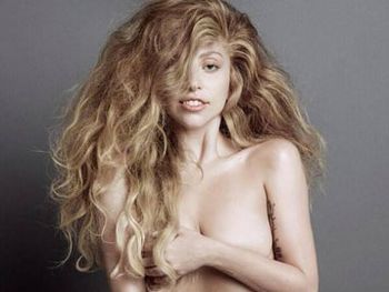 Lady Gaga dio que hablar con su atrevido desnudo