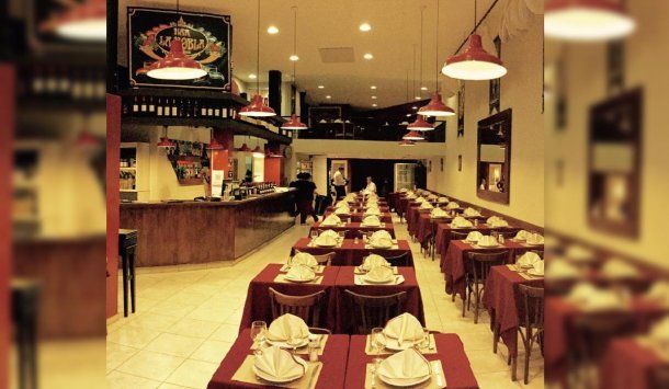 El salón de La Robla Cooperativa, en Chacabuco 82