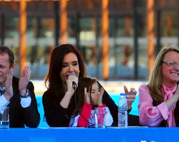 CFK: Molesta el ruido de los que hablan y no hacen nada