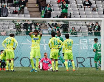 El Ruso Rodríguez debutó en la B de Japón: se comió dos goles en la derrota del JEF United